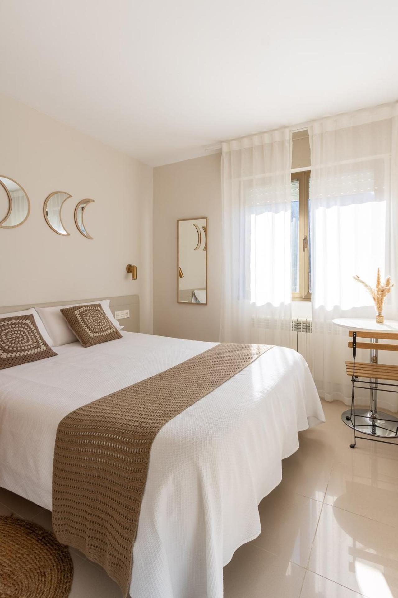 Hostal Lobrega Torrecilla en Cameros Buitenkant foto