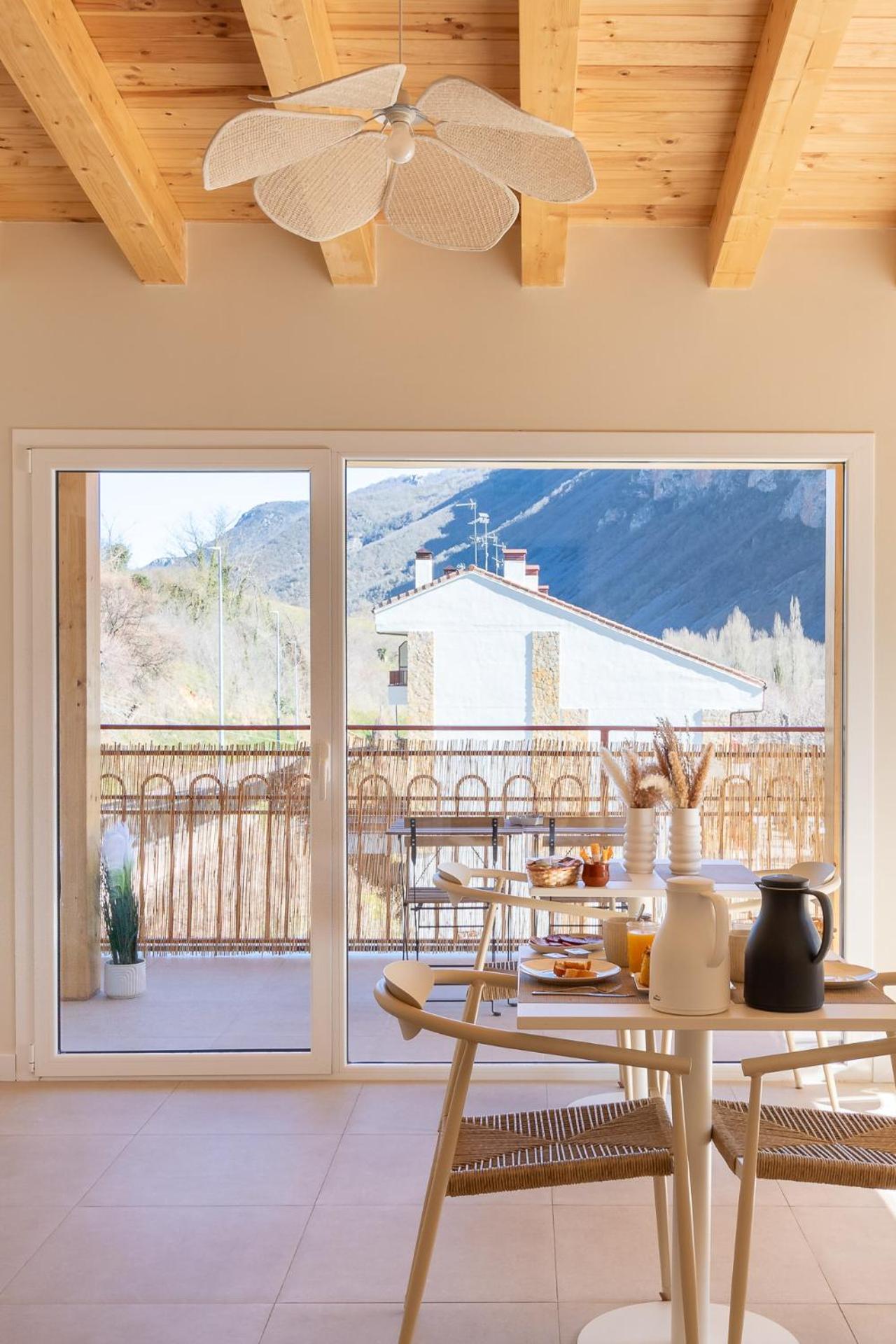 Hostal Lobrega Torrecilla en Cameros Buitenkant foto