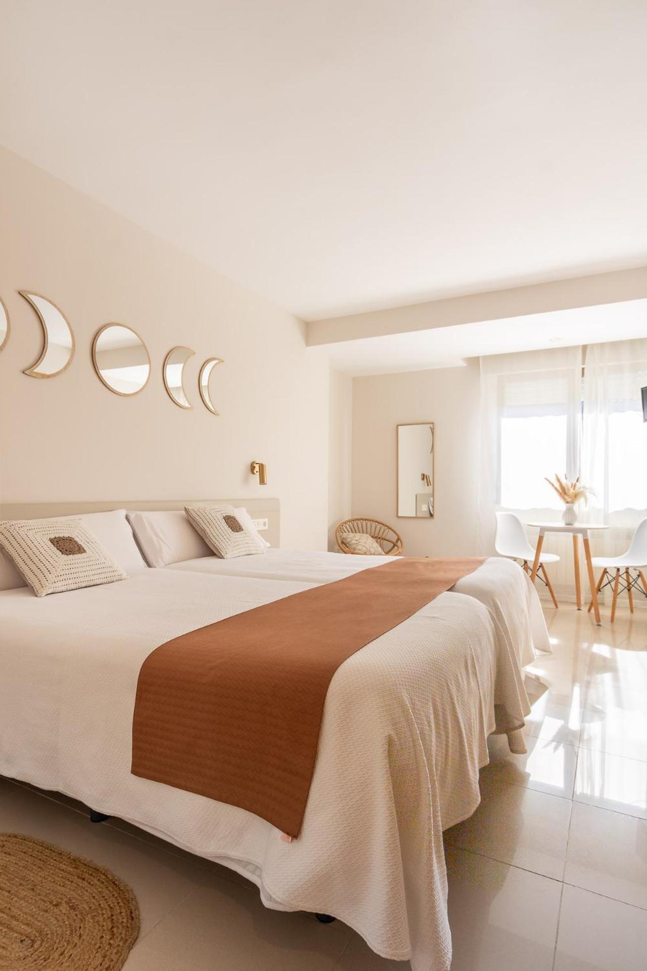 Hostal Lobrega Torrecilla en Cameros Buitenkant foto
