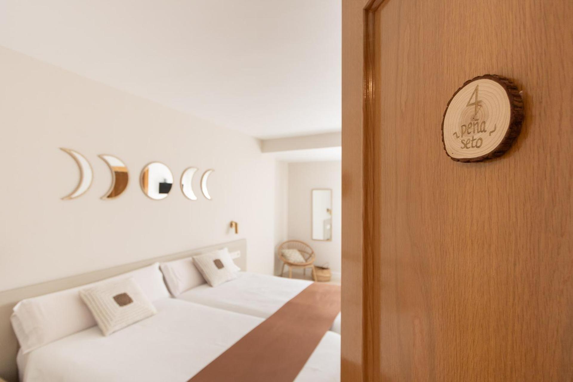 Hostal Lobrega Torrecilla en Cameros Buitenkant foto