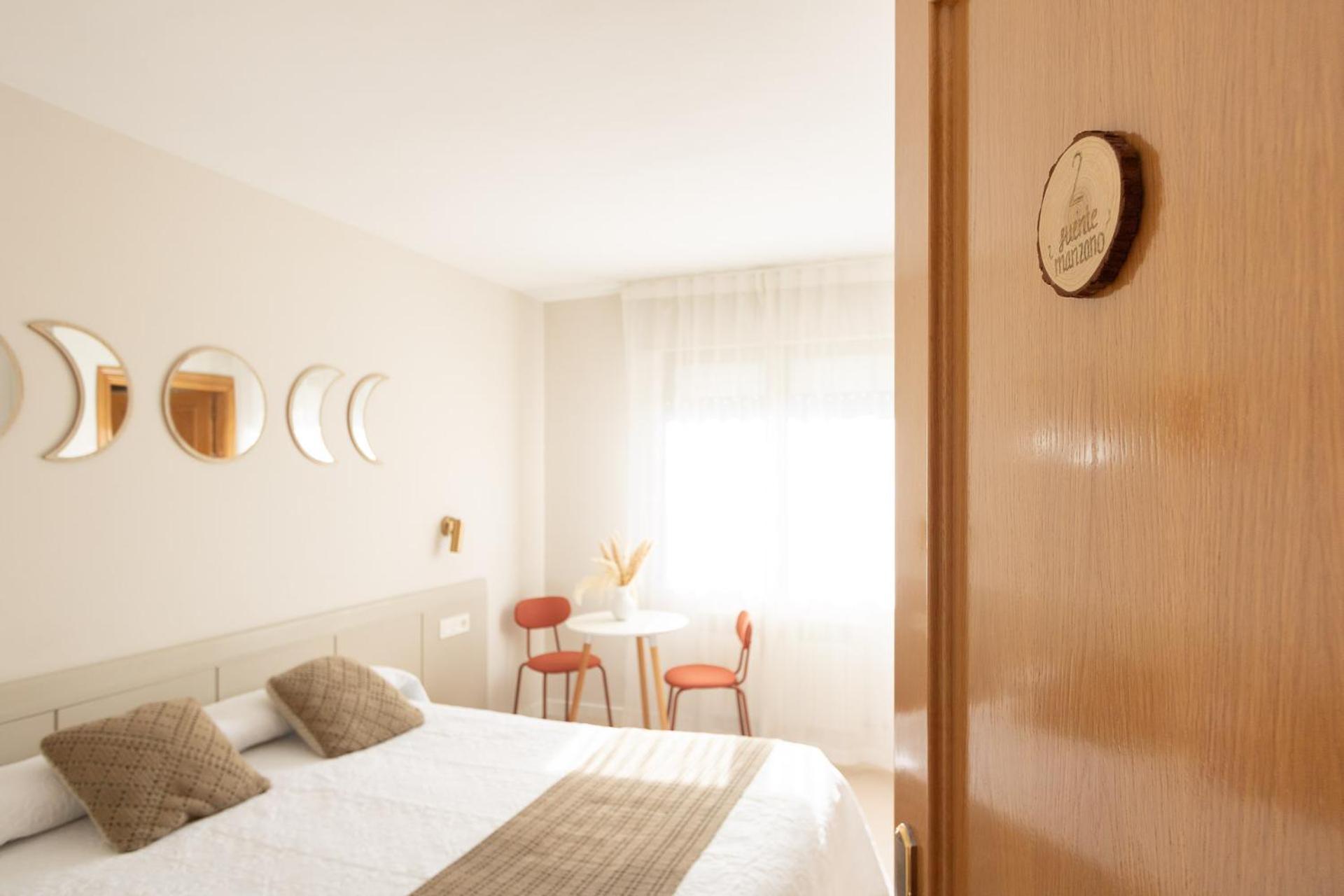 Hostal Lobrega Torrecilla en Cameros Buitenkant foto